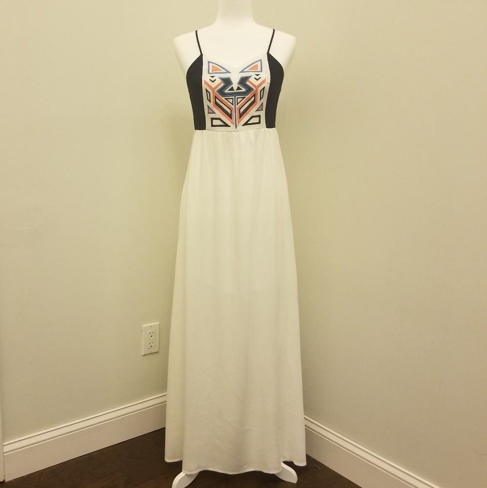 Maxi dress, beach, embroidery, tribal